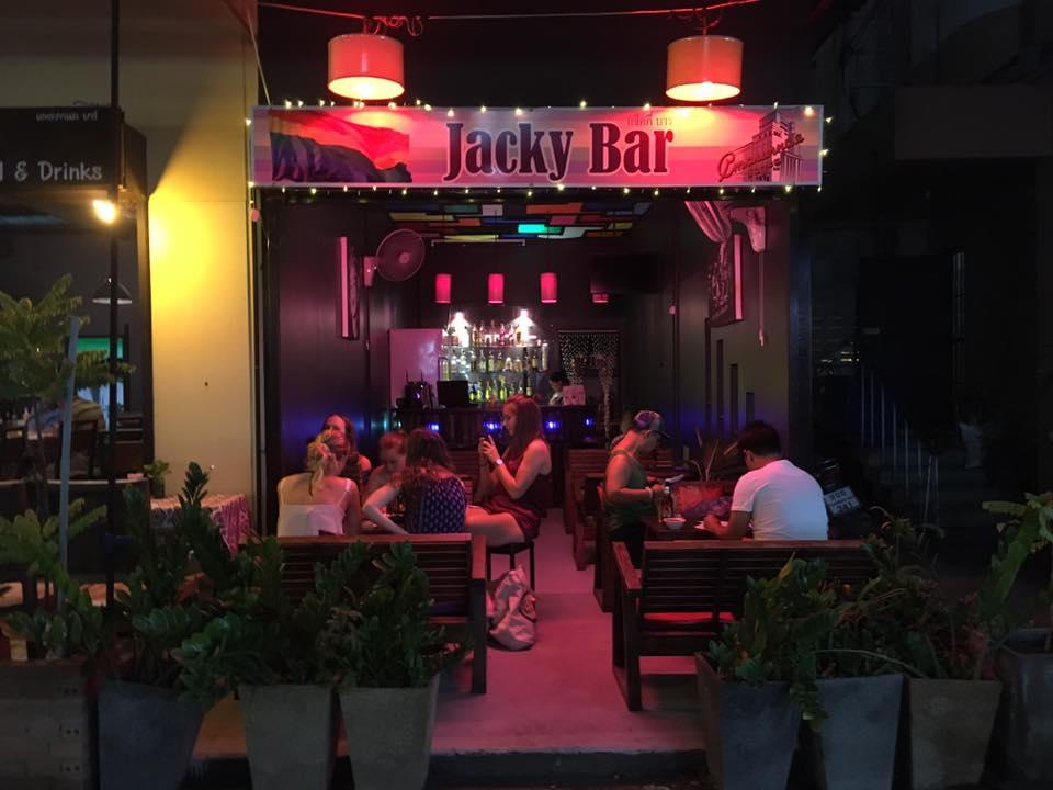 Jacky Bar, Chiang Mai