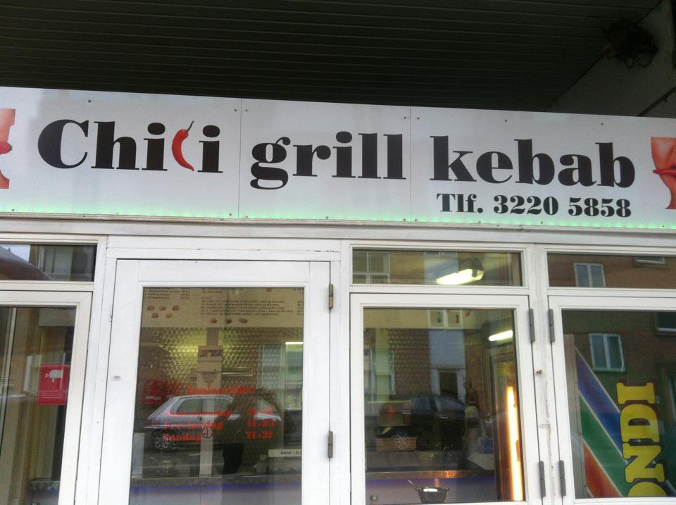 astronaut TVsæt Arab Chili Grill Kebab restaurant, Kastrup, Kastruplundgade 15 - Restaurant  reviews