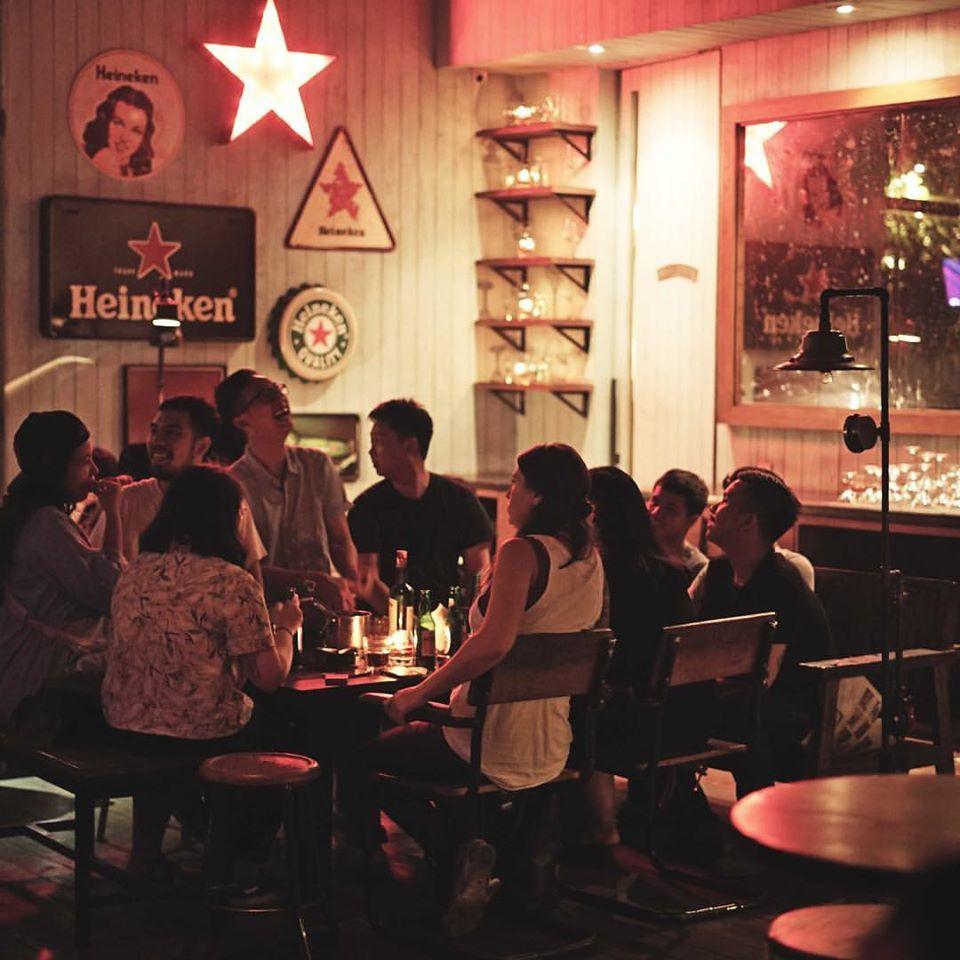 Beer Garden Pub Bar Jakarta Kawasan Scbd Restaurant Reviews