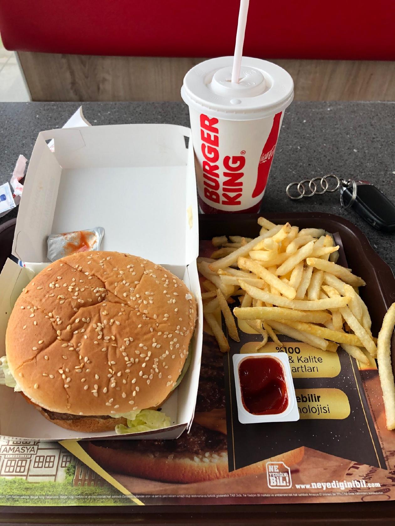 Bk Cafe Icecek Ve Yiyecek Lezzeti Burger King De