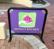 Mona's Kitchen