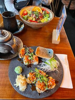CôCô - Sushi and Bowls