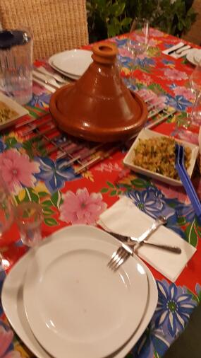 Restaurante Torre de Agadir (comida Marroquí Halal) desculpa nos somos de vacacione desde -18/07 /2023 hasta 28/07/2023