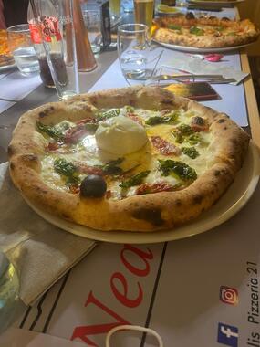 Pizzeria Neapolis 21