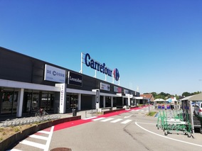 Hypermarkt Carrefour KORBEEK-LO