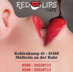 RED LIPS CAFE