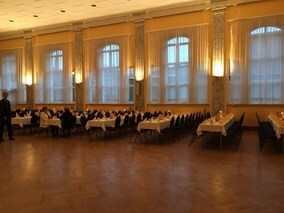 Höbel & Meyer Küchen- und Partyservice GmbH mit Landgasthof zur Burg Reina im Haus Kühnau