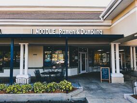I Noodle Ramen and Dumpling