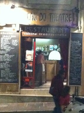 Le Caveau Du Theatre