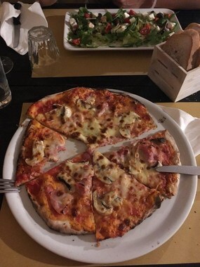 Pizzeria La Cisterna