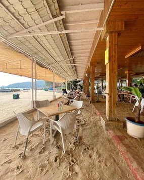 Cuba Beach Cafe and Premium Bungalow