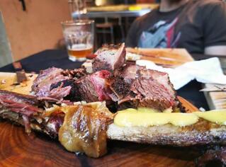 Levy's BBQ - בית של בשרים מעושנים, Израиль, Hakfar - Restaurant reviews