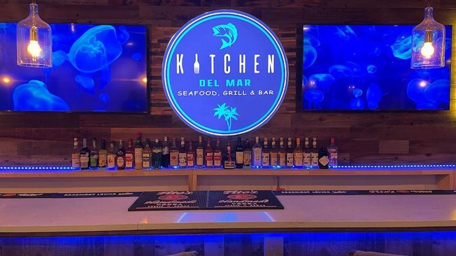 kitchen del mar seafood grill and bar