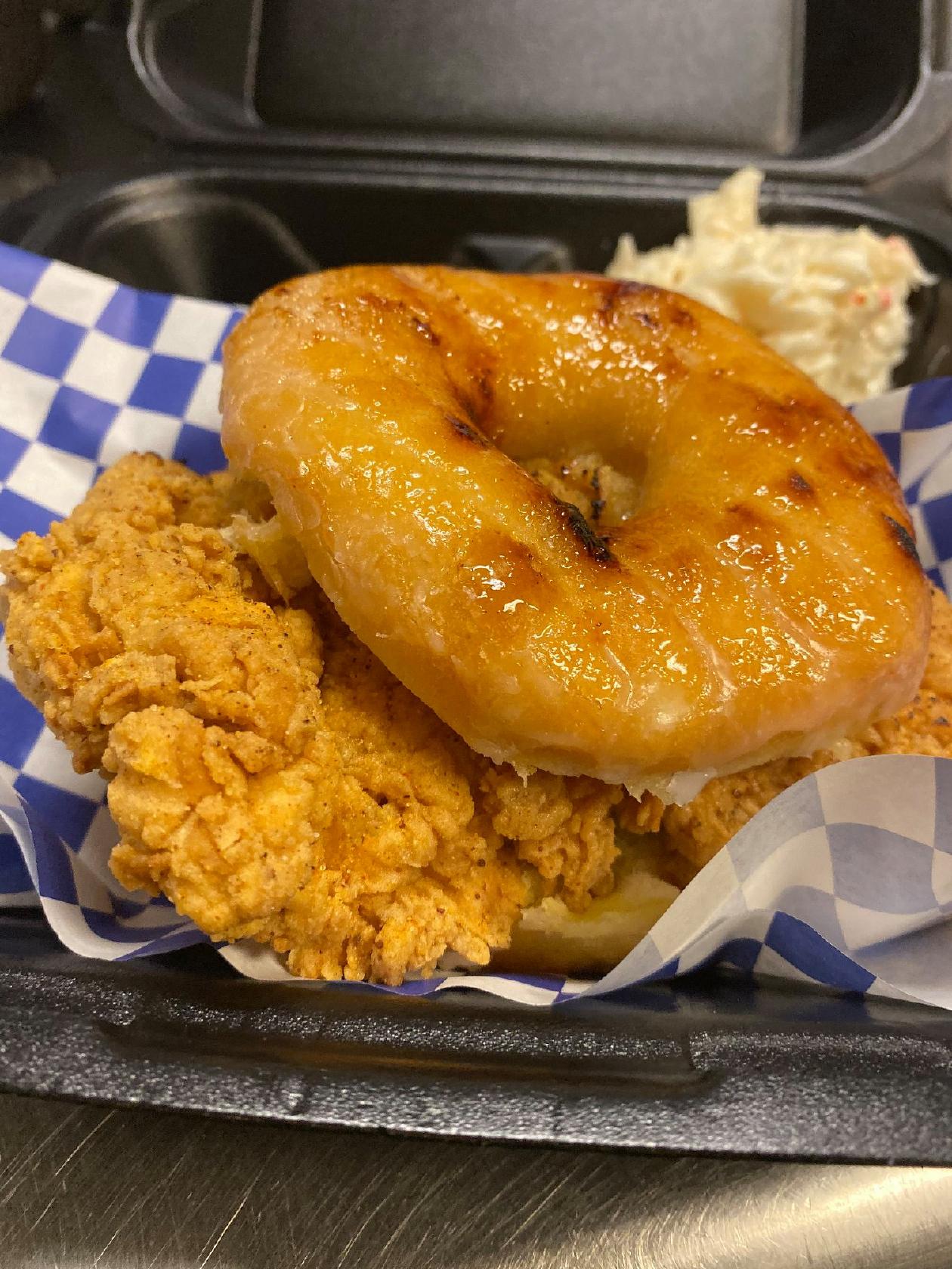 Farmhouse Chicken Donuts 1694 Blanding Blvd In Middleburg Restaurant Menu And Reviews