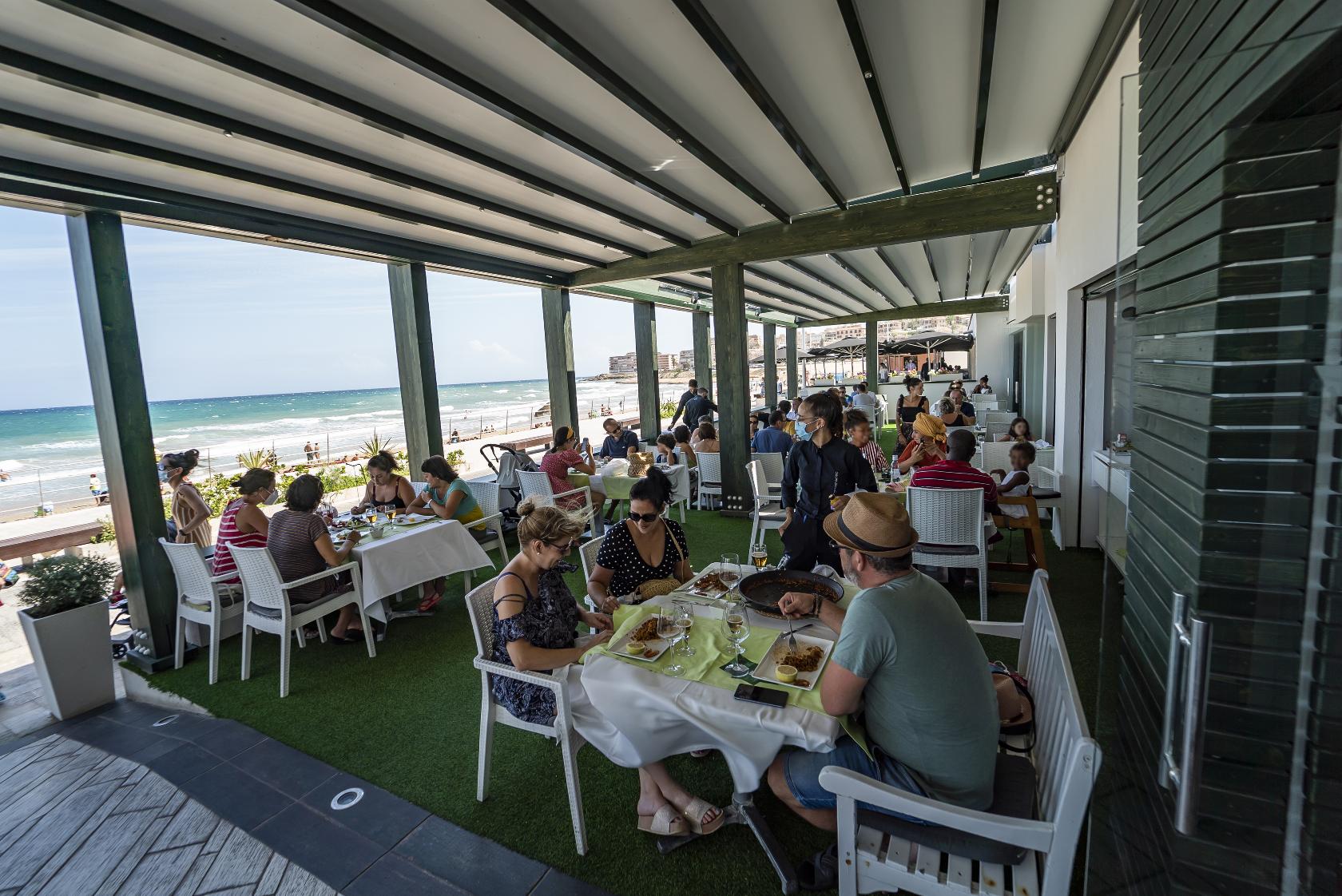 getuigenis Subsidie kaart Vela Beach, Ctra. de la Mata, Av. de los españoles, 1, Local A in  Torrevieja - Restaurant menu and reviews